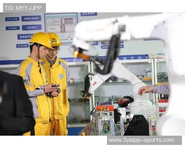 区楚良论中国足球发展路径强调短期与长期目标并重生存为首要任务